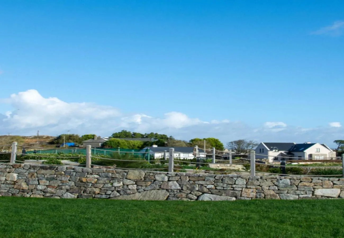 Sruthan Pier House Carraroe Holiday home